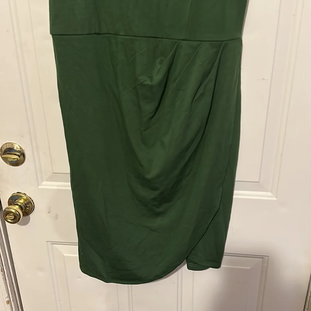 BNWT ZALALUS ZIPPY DARK GREEN SCRUNCHY DRESS - Picture 5 of 7